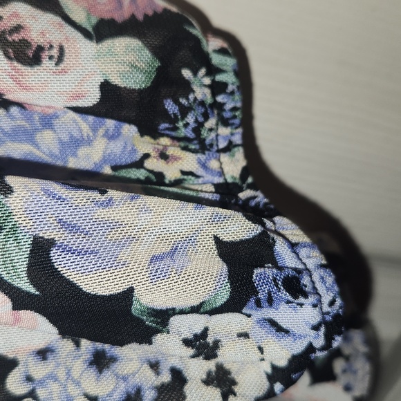 A. BYER blouse - Picture 7 of 8